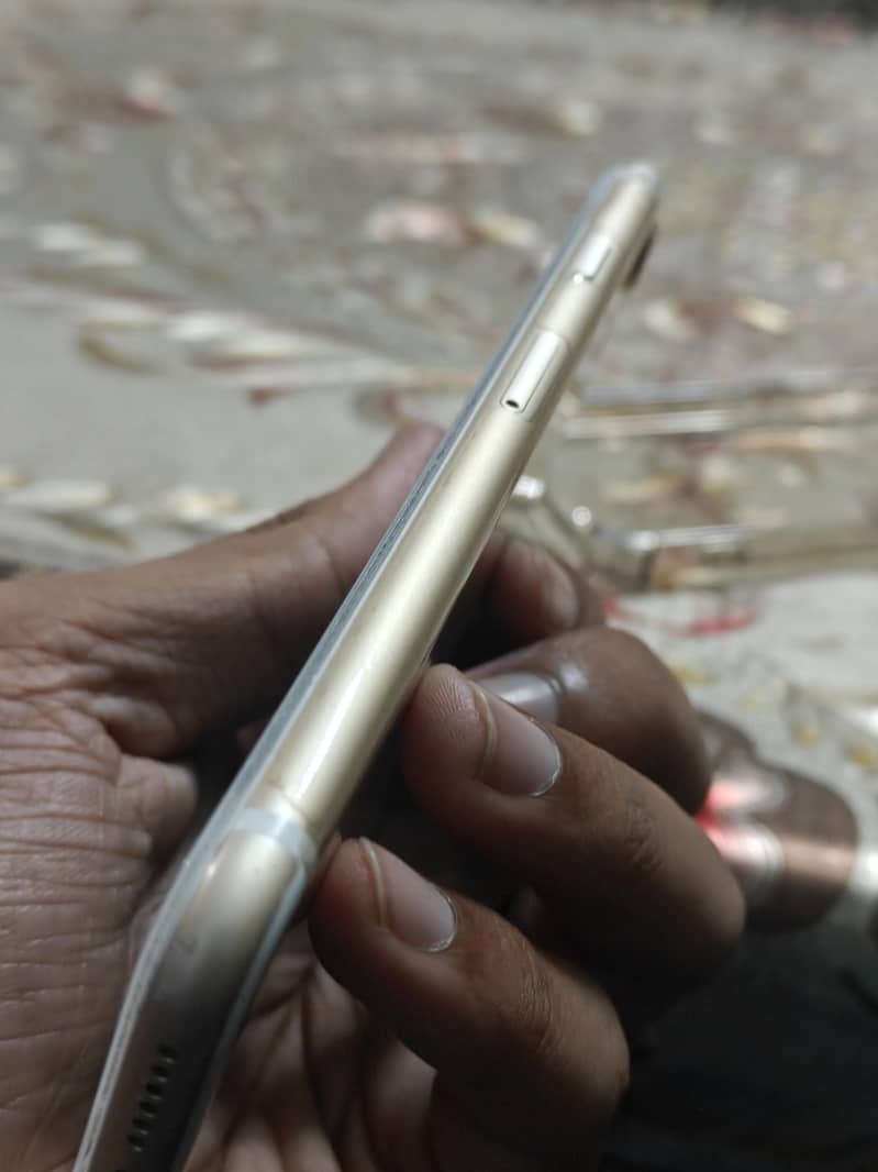 iPhone 7 10/10 3