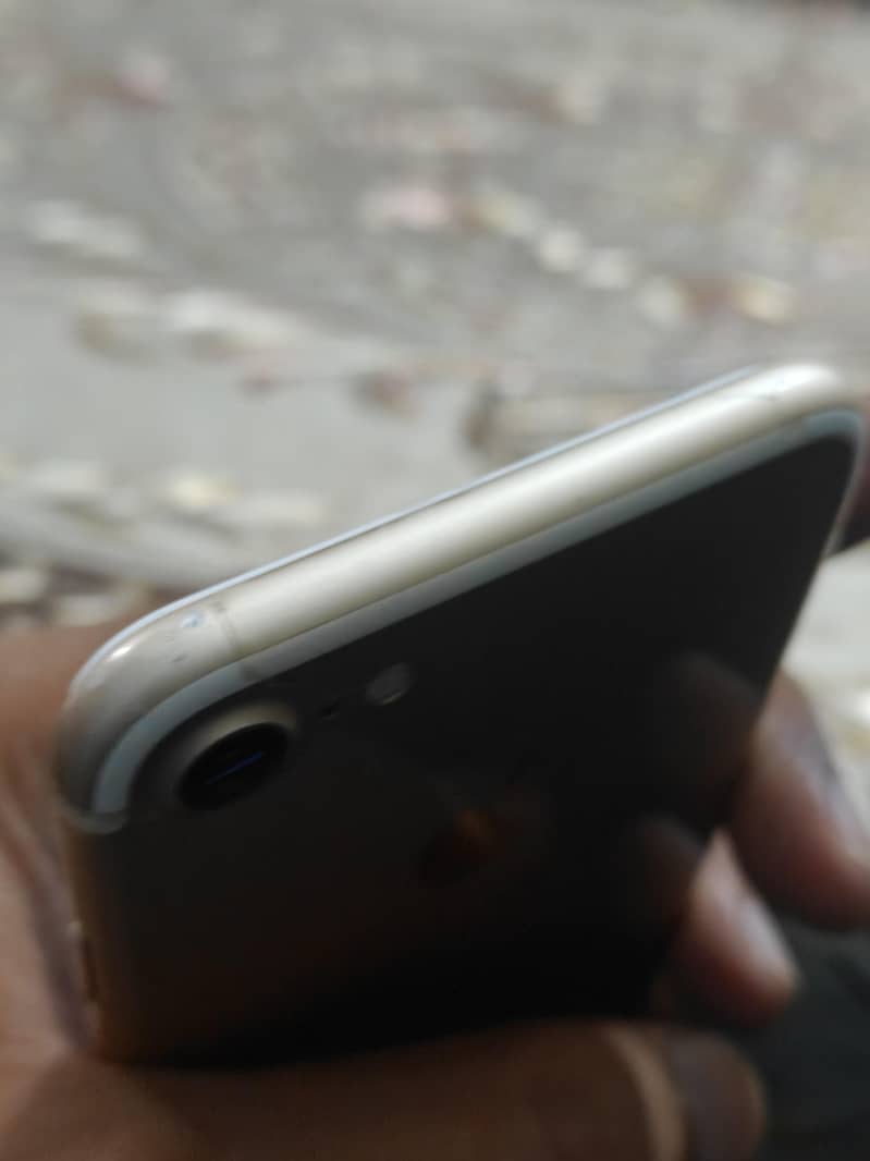 iPhone 7 10/10 4