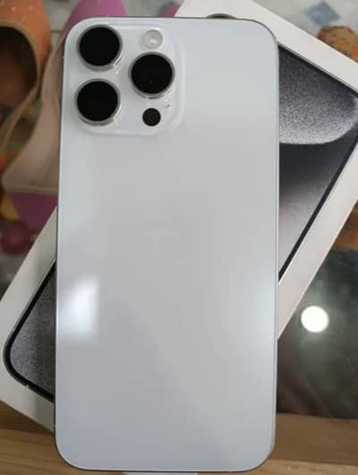 Apple iPhone 15 Pro Max