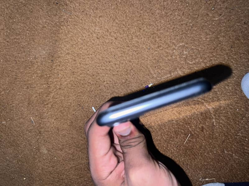 Apple iPhone 11 6
