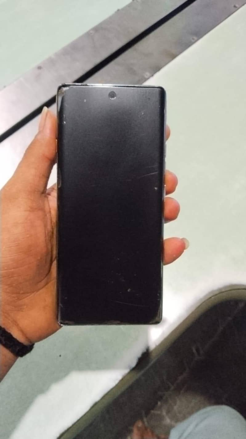 Tecno CAMON 40 Pro 2
