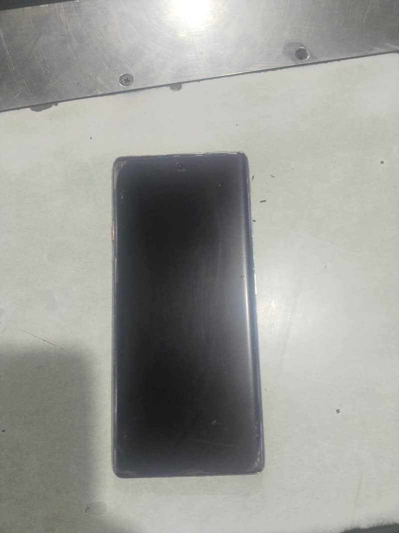 Tecno CAMON 40 Pro 5