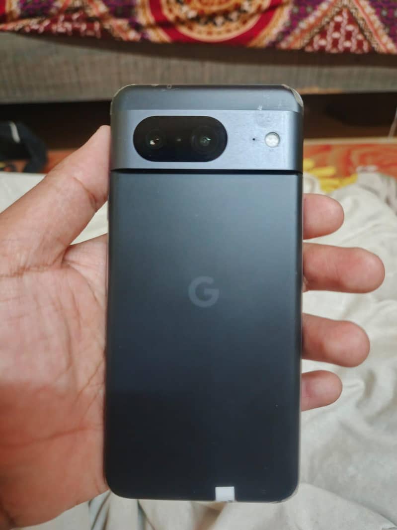 Google Pixel 8 3