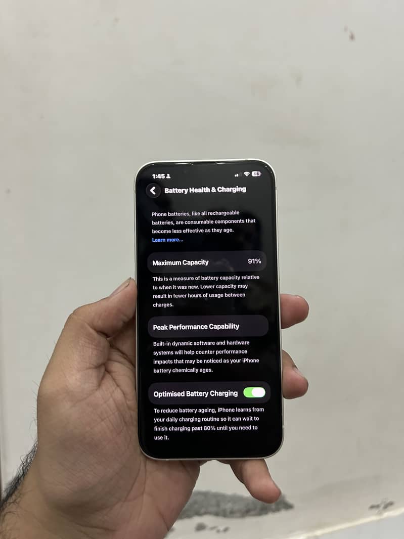 Apple iPhone 13 1