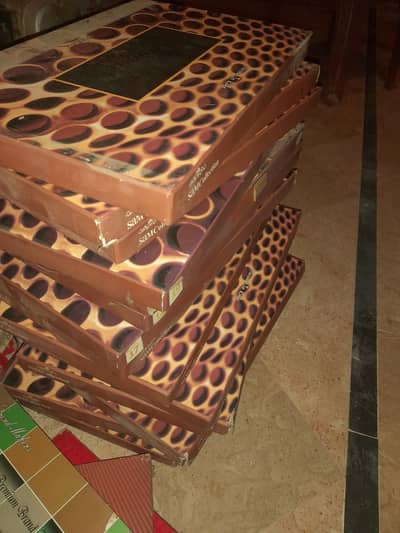 men suit box's
