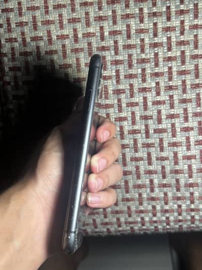 Apple iPhone 11 64GB Black DualSim Pta Approved