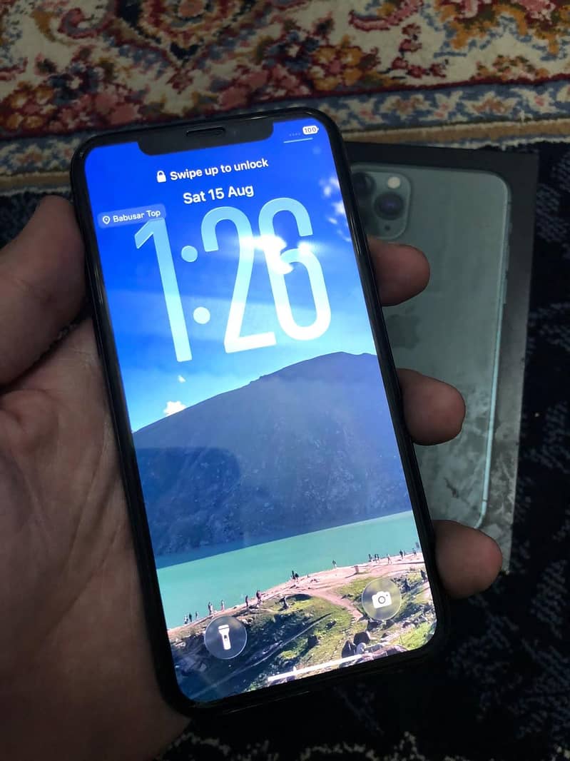 Apple iPhone 11 Pro 1