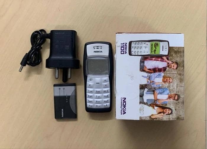 Nokia 1100 3