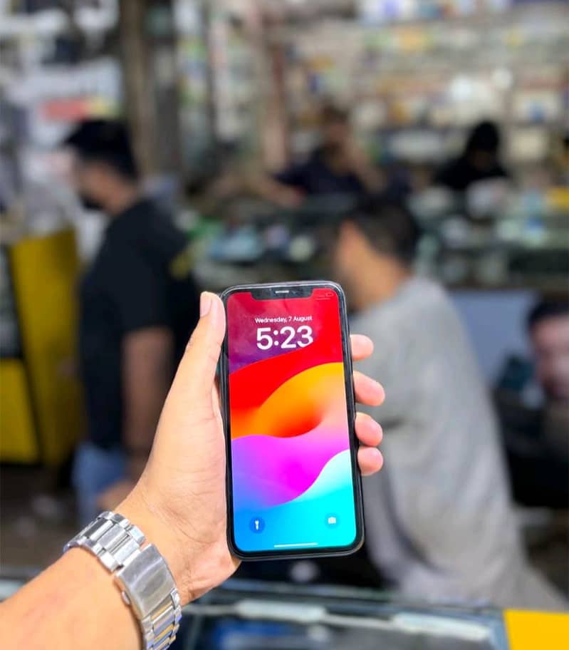 Apple iPhone 11 2