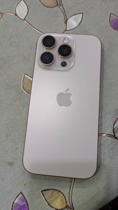 Apple iPhone 16 Pro