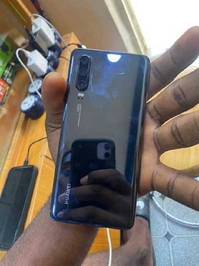 Huawei P30 8ram & 128 GB