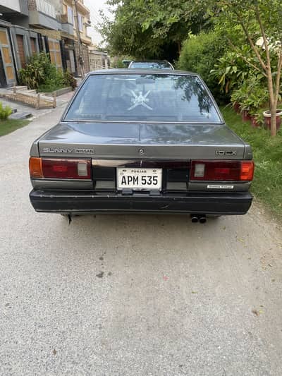 Nissan Sunny 1987
