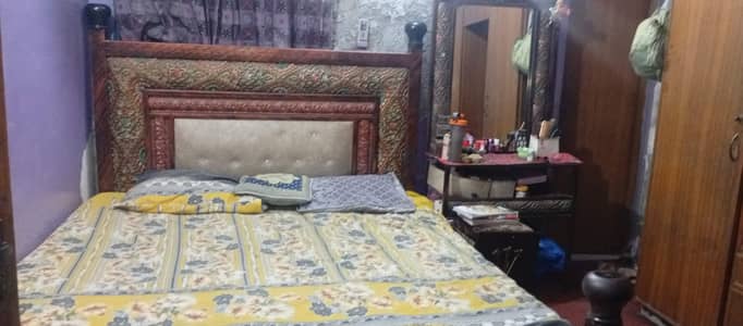 Luxury Mughal King size Bed+dressing table+2 side tables
