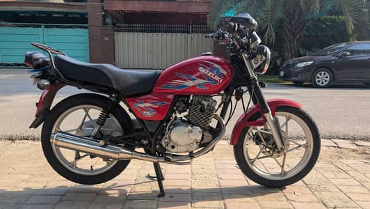 Suzkuki GS  150 SE
