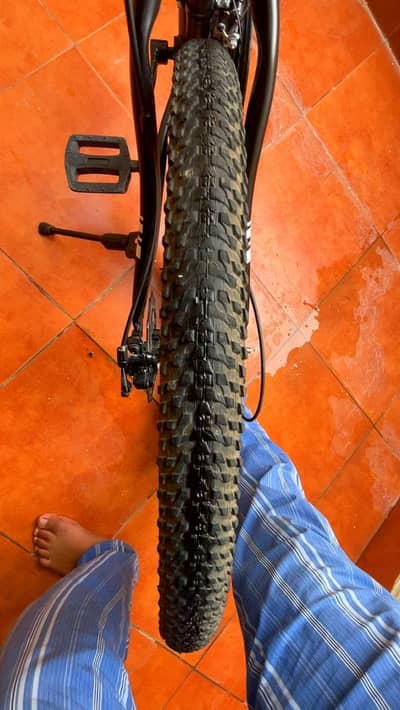 Hardtail Mountain bike (MTB)