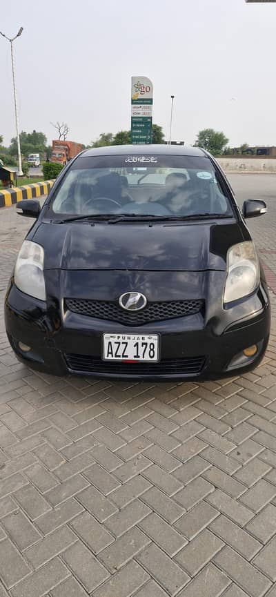 toyota vitz, urgent sale