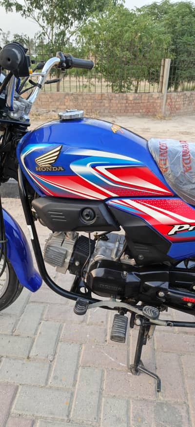 Honda pridor 25 model APL hai 03396464638 latter Kaya hai