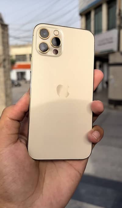 Apple iPhone 12 Pro