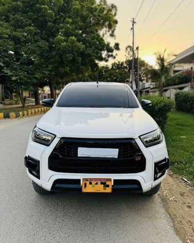Toyota Hilux Revo GR-S 2023