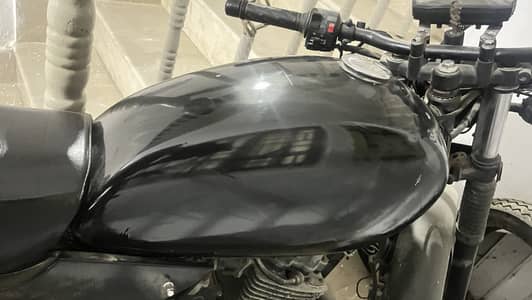 Suzuki GS 150 fuel tank