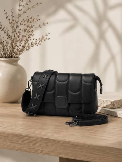 Stylish Ladies Crossbody Handbag 