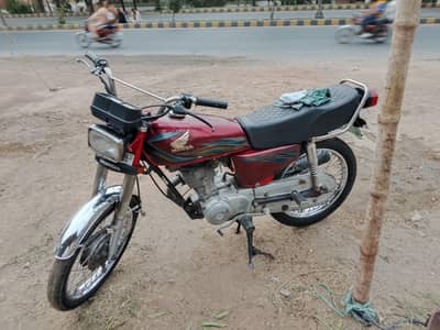 Honda 124 for sale good condition total ok