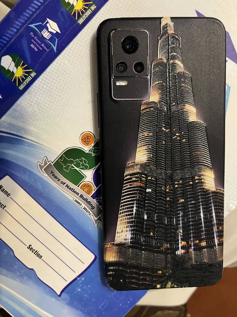 Vivo V21e (8/128GP) snapdragon processor 1