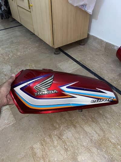 Honda 125 2016 model tanki tapy
