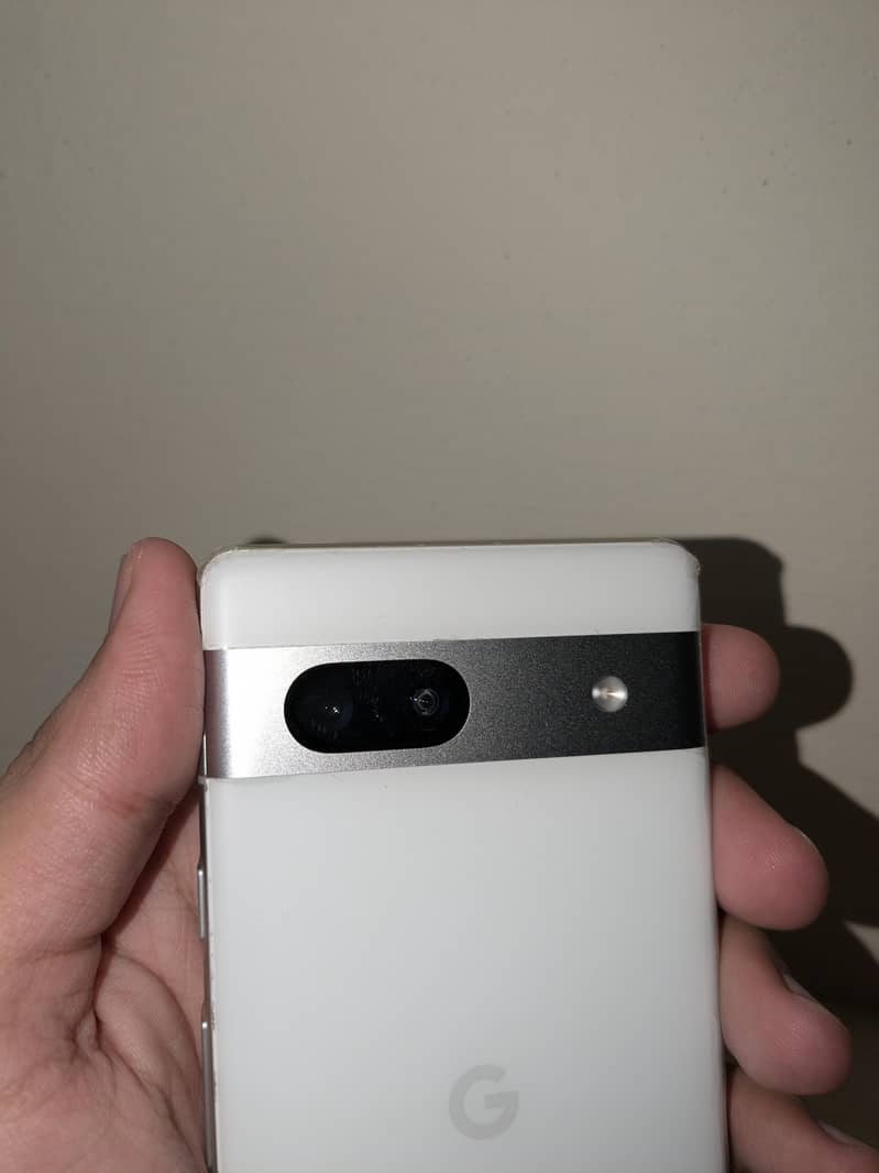 Google Pixel 7a 1