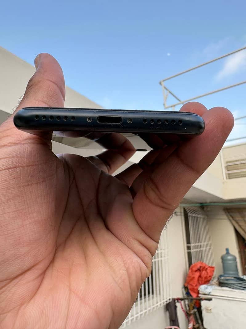 Apple iPhone SE 4