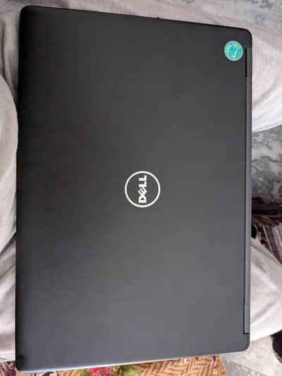 selling laptop