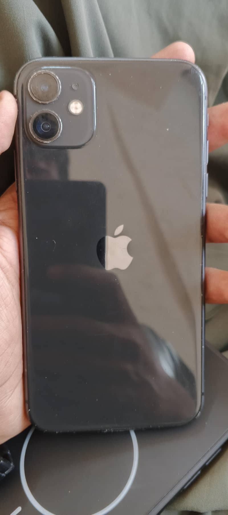 Apple iPhone 11 0