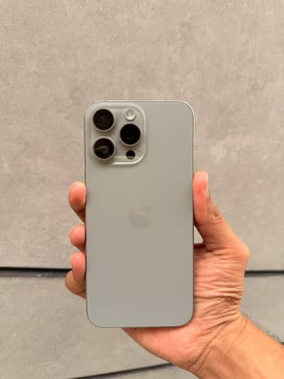Apple iPhone 15 Pro Max