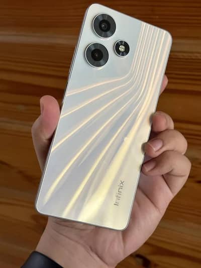 Infinix Hot 30