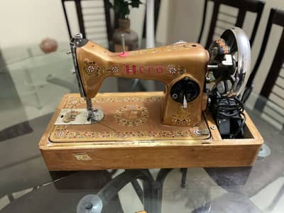 Hero ki sewing machine