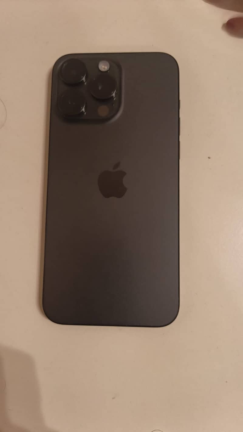 iPhone 15 Pro Max dual pta 256 gb water pack 0