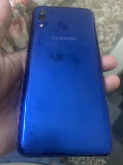 Samsung Mobile A20 10/9 condition