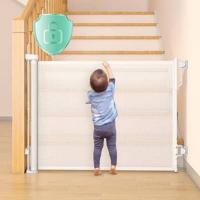 Momcozy Retractable Safety Gate (urgent Sale)