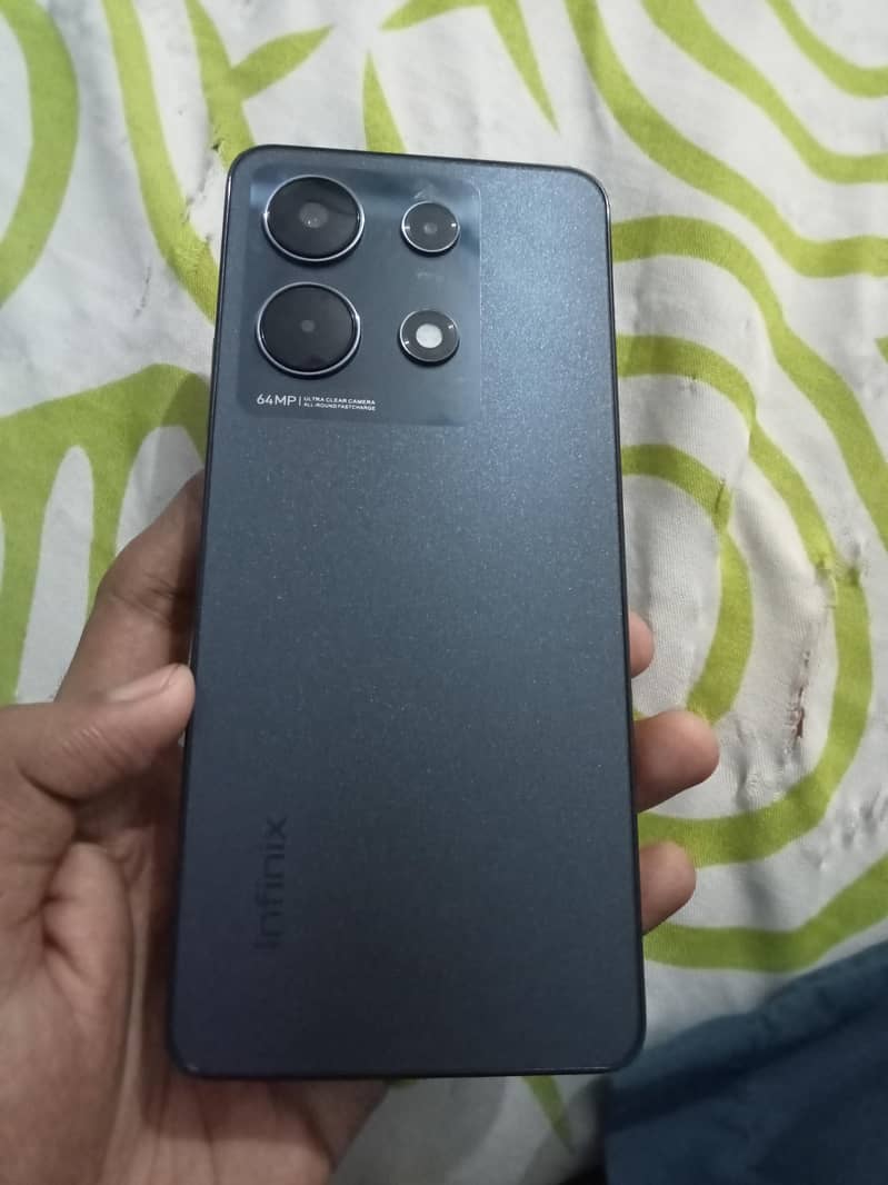 Infinix Note 30 4