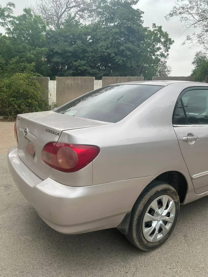 Corolla 2.0D saloon 3