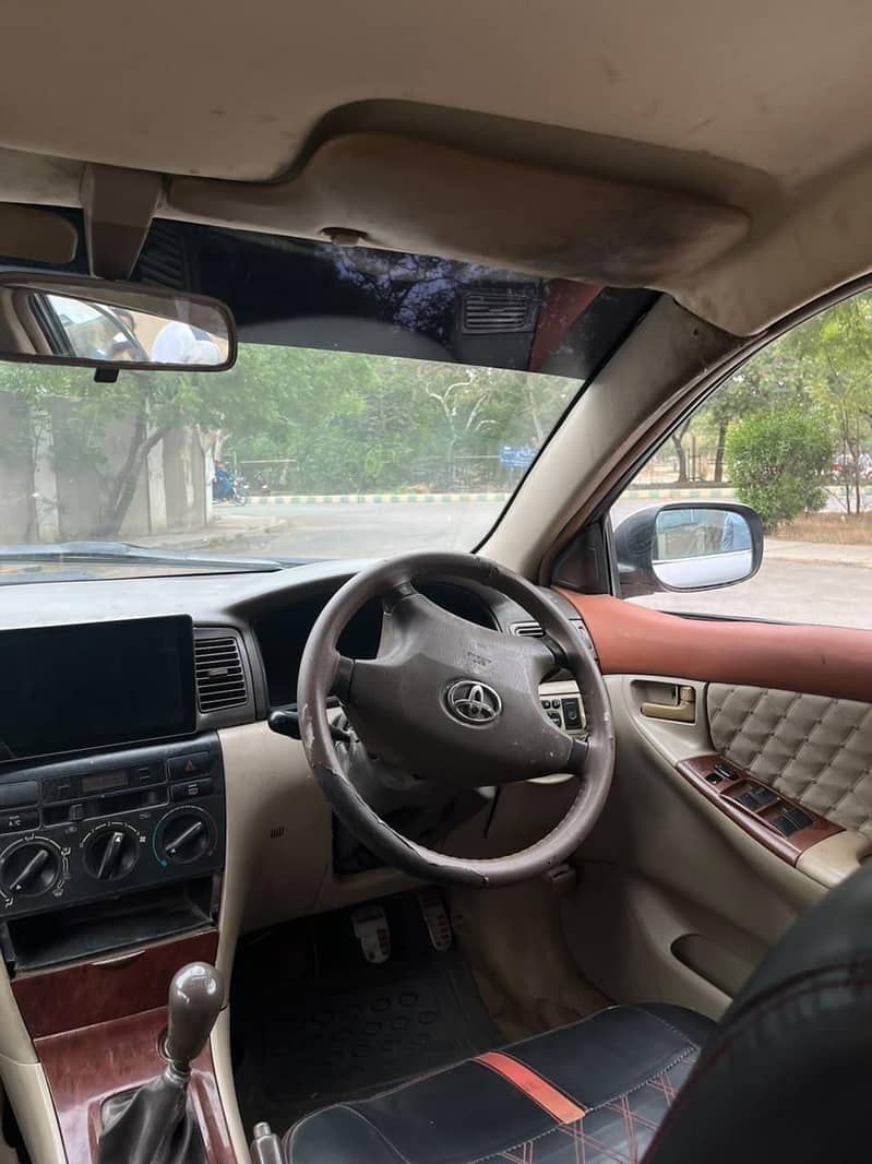 Corolla 2.0D saloon 9