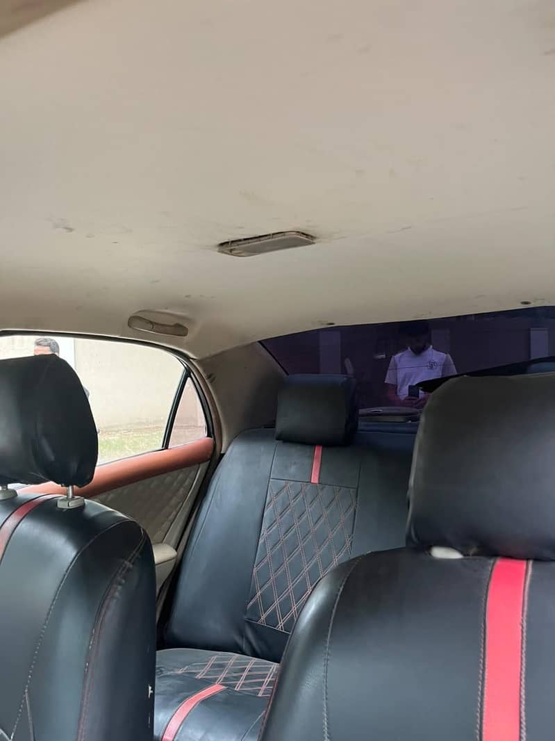 Corolla 2.0D saloon 13