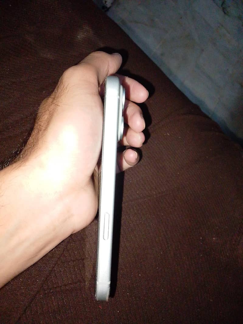 Apple iPhone 17 Pro 1