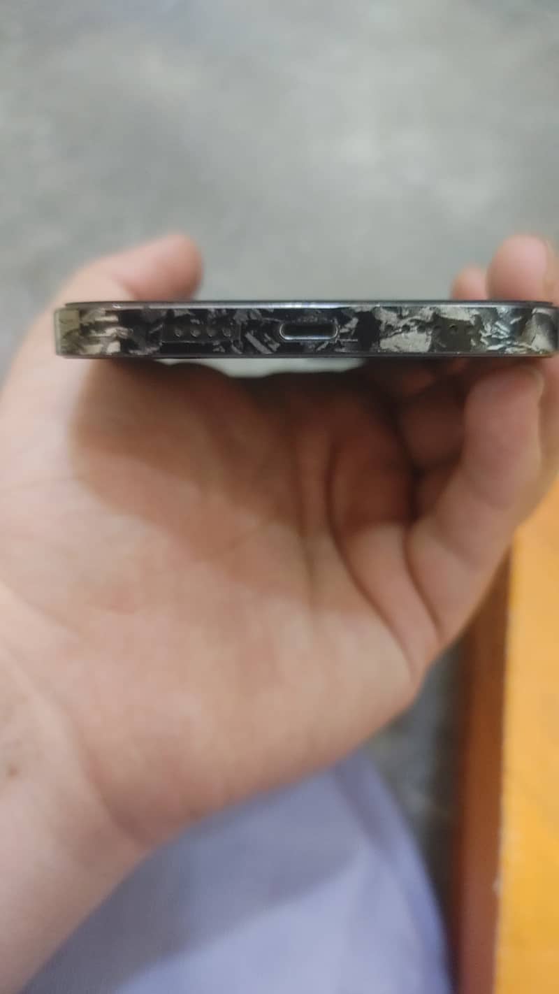 Apple iPhone 12 Pro Max 5