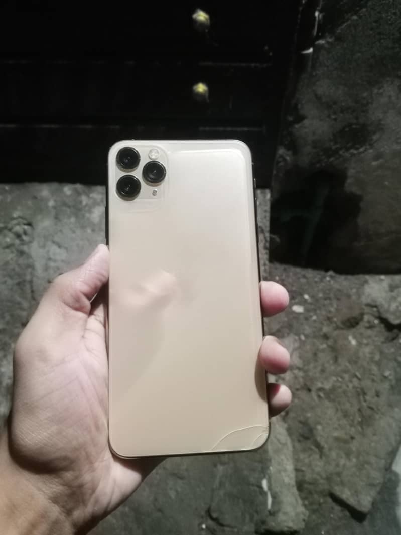 Apple iPhone 11 Pro Max 1
