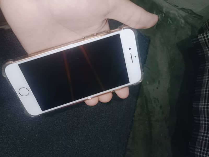 Apple iPhone 8 5