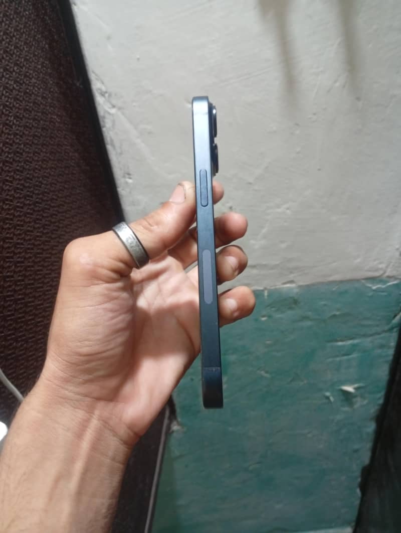 Apple iPhone 14 1