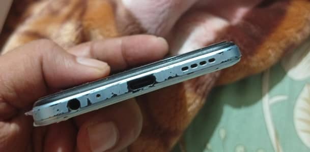 Vivo Y21