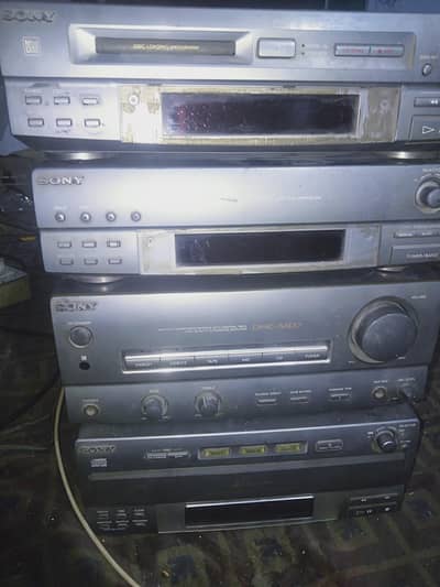 Sony 4 pec amplifier