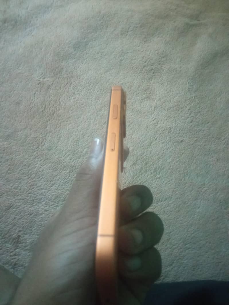 Apple iPhone X 0
